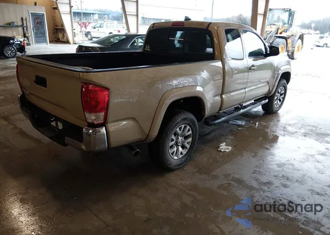 2016 Toyota Tacoma Sr5 z USA, uszkodzony, nr VIN 5TFSX5EN7GX040499